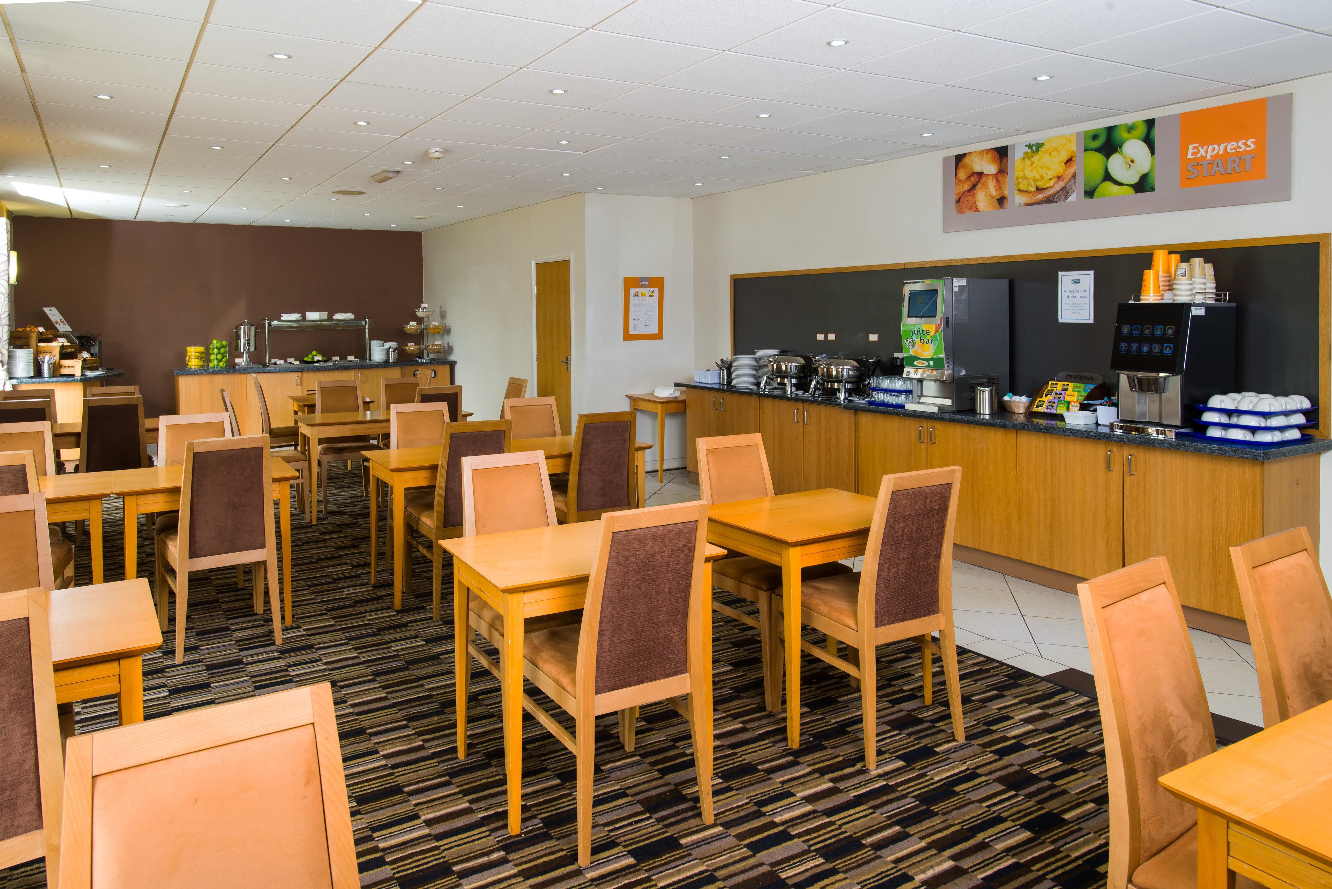 Holiday Inn Express Manchester East, An Ihg Hotel Εξωτερικό φωτογραφία